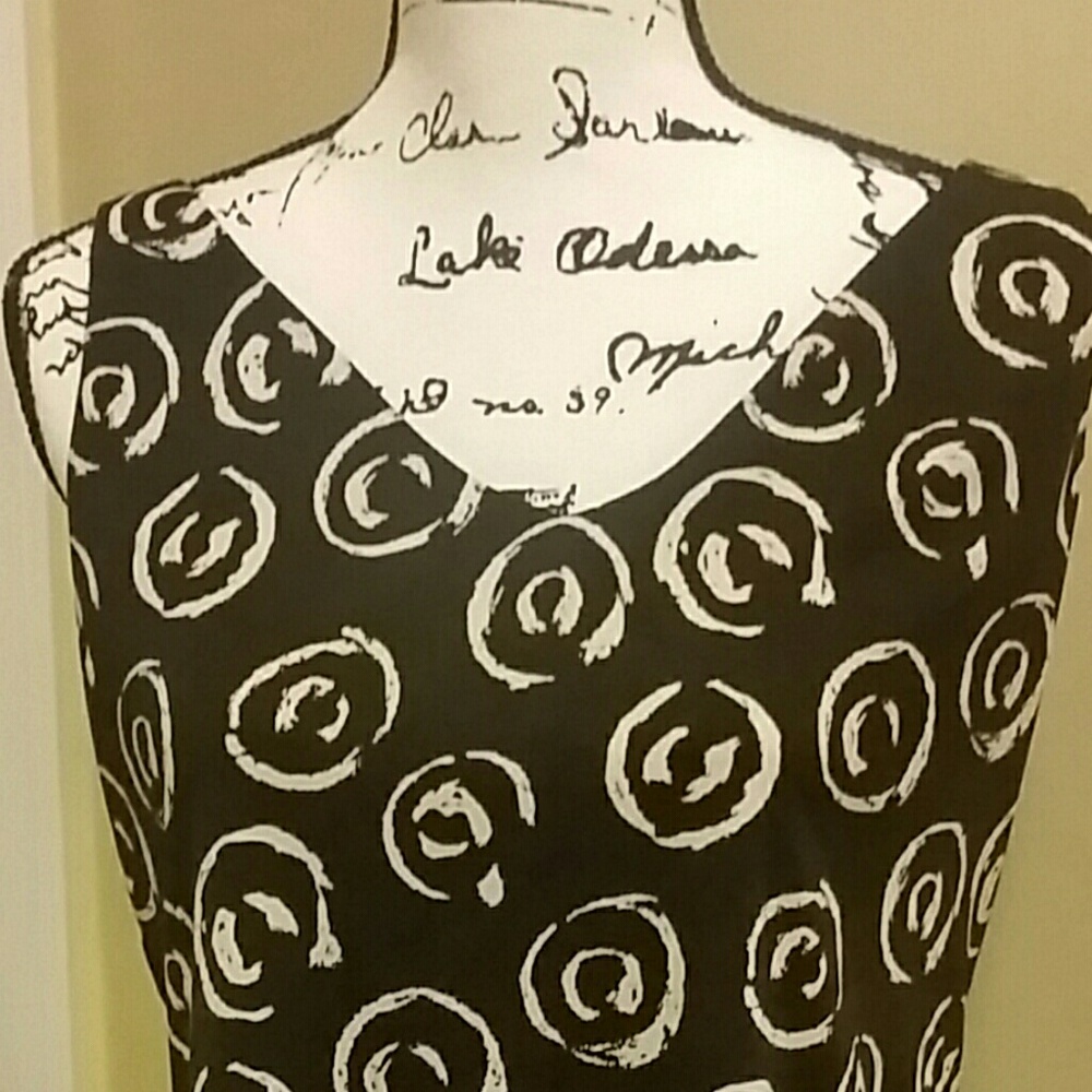 Blouse - Picture 2 of 5